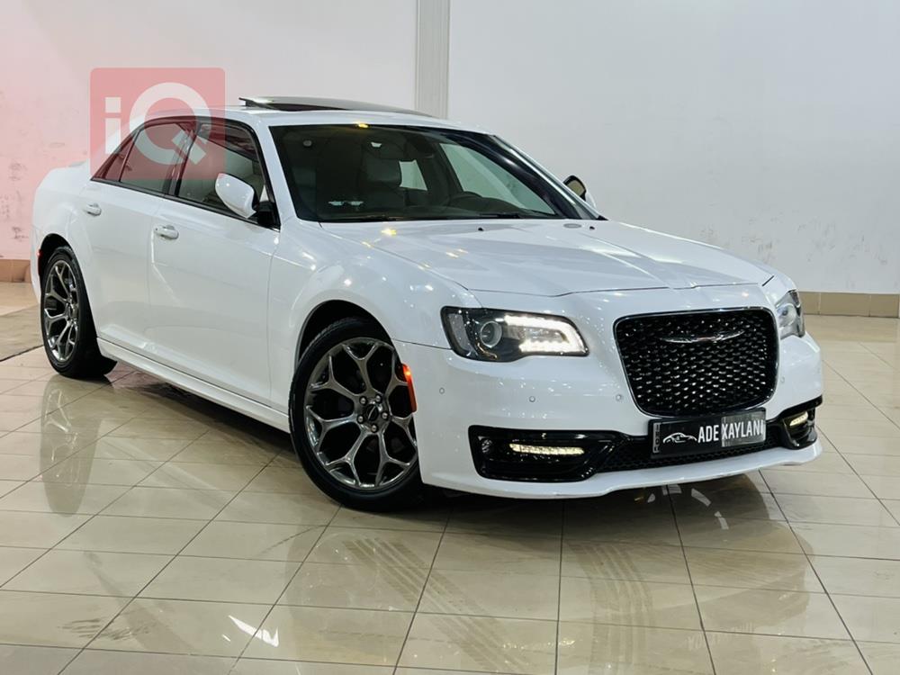 كرايسلر 300